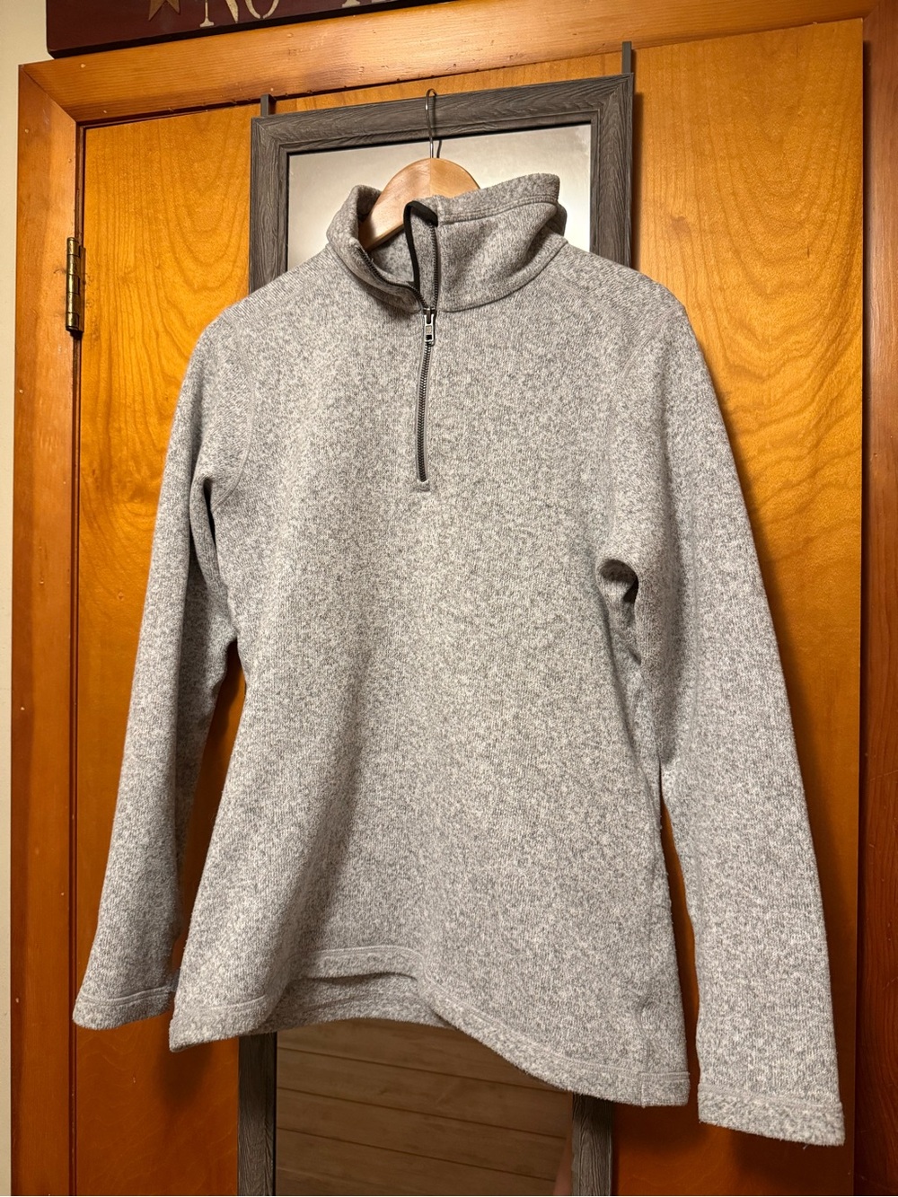 Eastern Mountain Sports Heather Gray Women's quarter zip Pullover